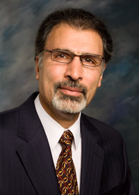 Mahmoud Torabinejad